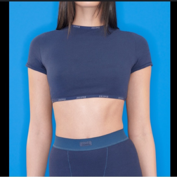 SKIMS COTTON LOGO SUPER CROPPED T-SHIRT SZ LARGE COLOR SMOKE - Picture 8 of 9